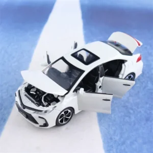 1: 32 Toyota Corolla Model Car Toy, White